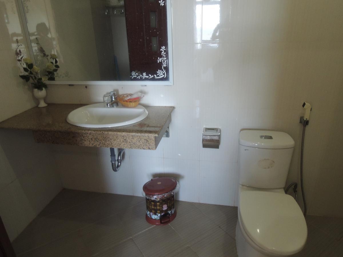 Ngan Ha Hotel Dong Hoi Extérieur photo