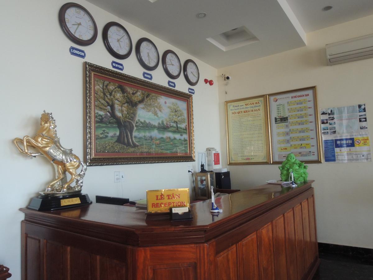 Ngan Ha Hotel Dong Hoi Extérieur photo