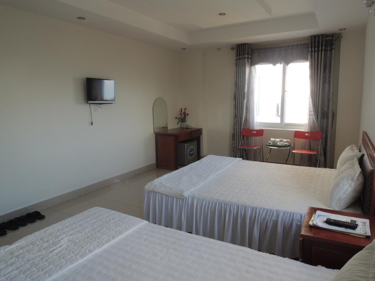 Ngan Ha Hotel Dong Hoi Extérieur photo