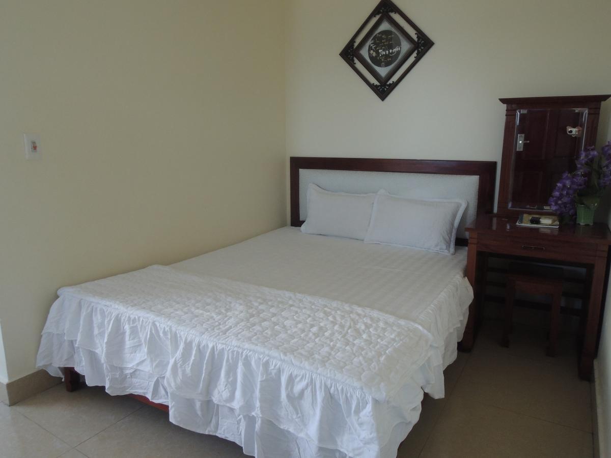 Ngan Ha Hotel Dong Hoi Extérieur photo