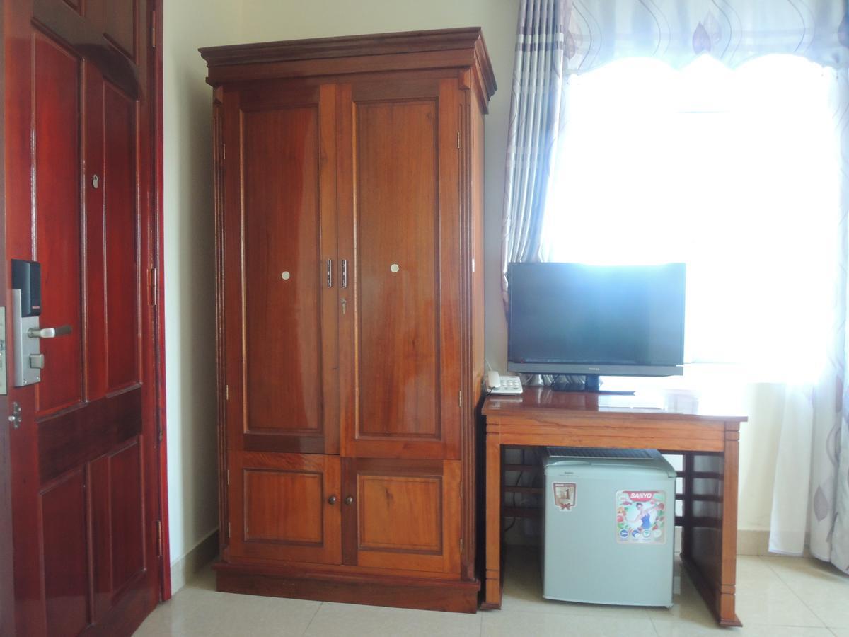 Ngan Ha Hotel Dong Hoi Extérieur photo
